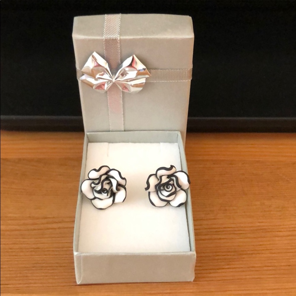Black & White Rose Stud Earrings